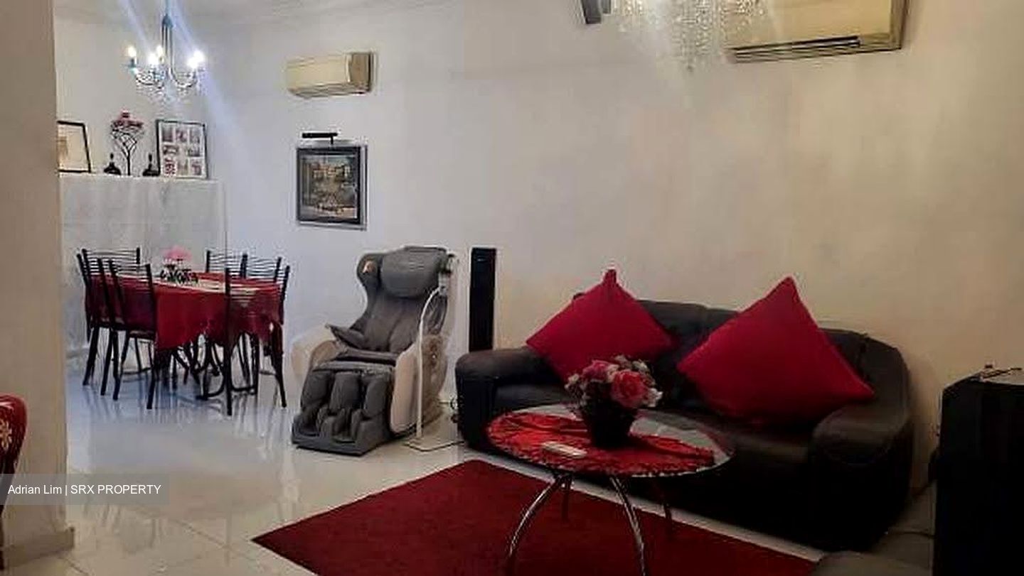Dunsfold Drive (D13), Terrace #630550171